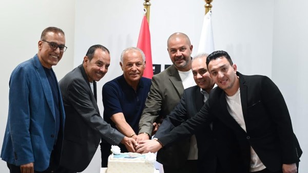 اتحاد الكرة يحتفل بفوز أحمد دياب في مجلس الشيوخ