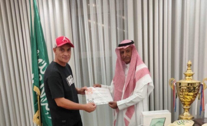 أحمد إبراهيم مديرًا فنيًا لنادي الأمجاد السعودي