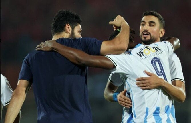 النزيف مستمر.. الأهلي يسقط بثنائية أمام بيراميدز في الدوري «فيديو»
