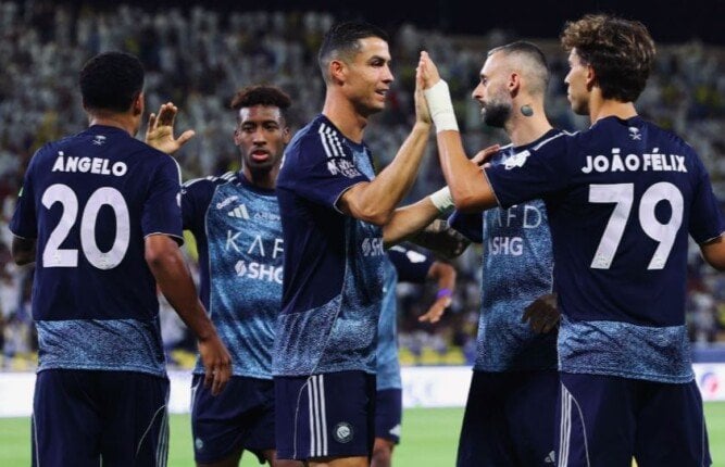 النصر يدشن رحلته في الدوري السعودي بفوز كبير على التعاون