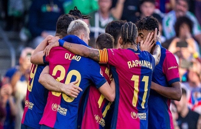 برشلونة يفوز على ليفانتي 3-2 في الدوري الإسباني