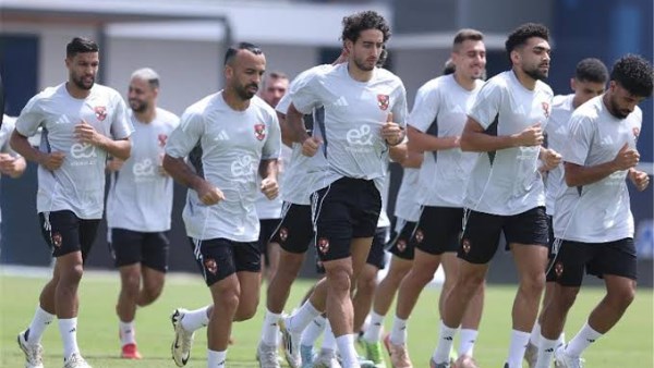 بعد الهزيمة أمام بيراميدز.. محمد يوسف يعاقب لاعبي الأهلي بهذه الطريقة