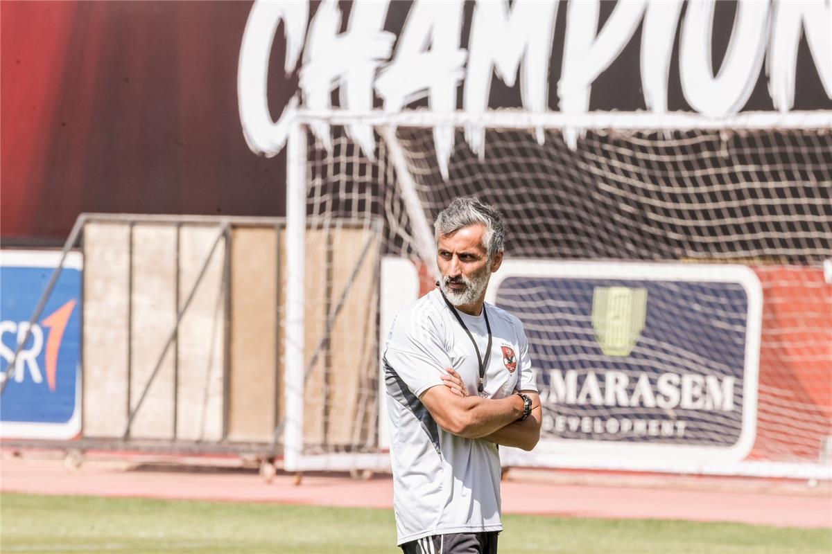 خوسيه ريبيرو مدرب الأهلي