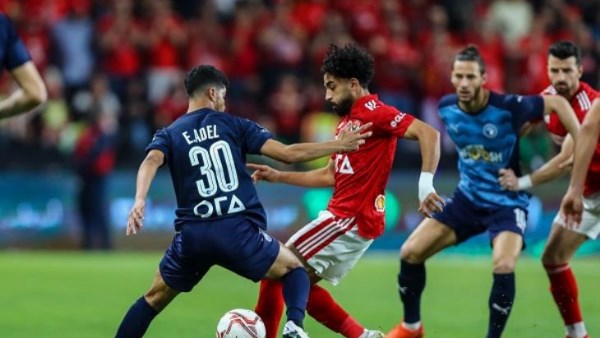 خالد الغندور يتوقع تشكيل الأهلي أمام بيراميدز في الدوري