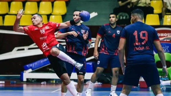 رجال يد الأهلي يفوز على الزهور في الدوري