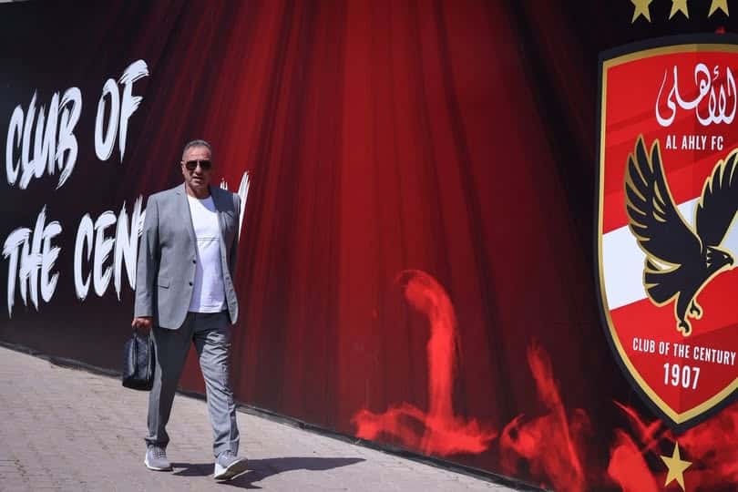 رحيل مؤكد في الشتاء| الأهلي يعاقب الثنائي الأجنبي عقب لقاء بيراميدز - AhlyNews.com