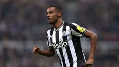 رغم ابتعاده عن مبارايات نيوكسل.. ضم إيزاك لمنتخب السويد