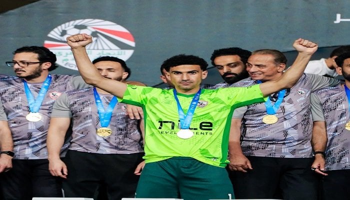 رغم استبعاده من القائمة.. محمد عواد يؤازر الزمالك أمام وادي دجلة