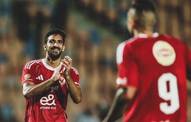ريبيرو يحسم موقف بن رمضان من تشكيل الأهلي أمام بيراميدز