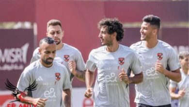 سيد معوض: الأهلي المرشح الأول للفوز بالدوري.. والزمالك فرصه ضعيفة