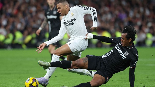 صحيفة إسبانية تصف قرعة ريال مدريد في دوري الأبطال بـ"مجموعة الموت"