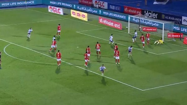 صدمة حمراء .. وليد الكرتي يفتتح التسجيل لبيراميدز في مرمى الأهلي