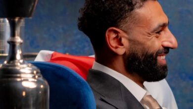 صنايعية.. أيمن يونس يكشف الفارق بين محمد صلاح ولاعبي الدوري المصري