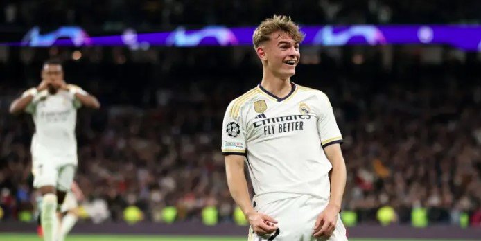 فرمان من ألونسو.. ريال مدريد يقرر إعادة نيكو باز
