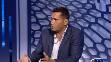 محمود أبو الدهب لاعب الأهلي السابق