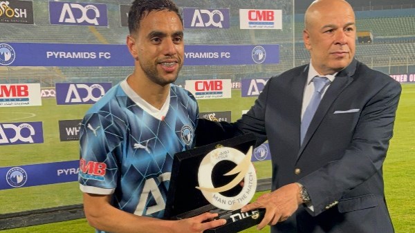 هل عايز يطرد ولا كان متعصب؟..شوبير يعلق على طرد محمد الشيبي لاعب بيراميدز