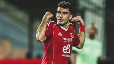 «الكرة لعبة سهلة».. أحمد بلال ينتقد أداء زيزو مع الأهلي الفترة الأخيرة
