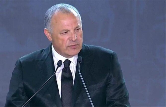 أبو ريدة يكلف الدرندلي بمرافقة بعثة المنتخب بعد إصابته بنزلة برد