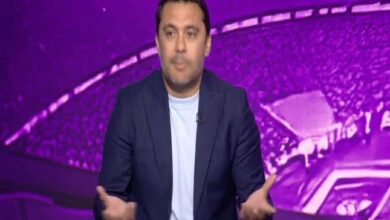 أحمد حسن يواصل تصريحاته النارية بعد هجوم شوبير عليه.. "عاوز يعيش دور الوطنية"