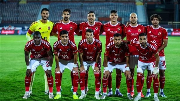 مفاجأة مدوية.. شوبير: الأهلي يستبعد الأجانب واسم مصري يقترب من كرسي القيادة! فيديو
