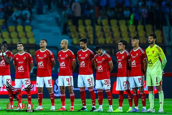 الإستعجال في ملف المدرب الأجنبي.. شوبير: الأهلي هياخد نفسه شوية