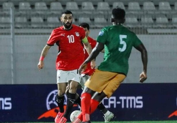 انضمام محمد صلاح وعمر مرموش إلى معسكر منتخب مصر