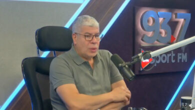 شوبير يعلق على قرارات الأهلي بشأن الجهاز الفني.. ويُصرح: انظروا لما حدث مع الزمالك! فيديو