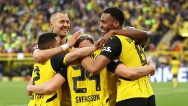 بوروسيا دورتموند يفوز على هايدنهايم بثنائية في الدوري الألماني