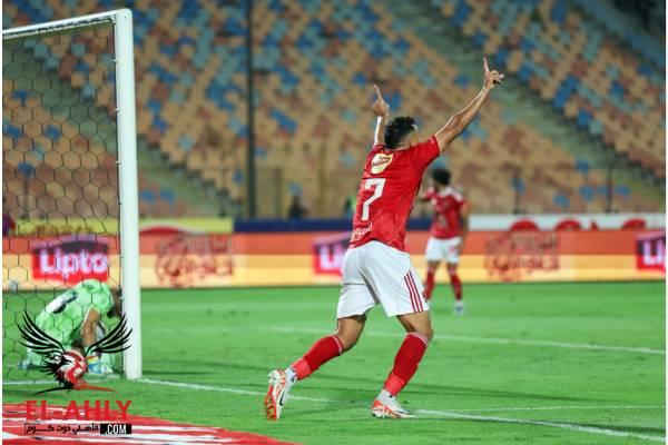 تريزيجيه يصالح جماهير الأهلي بعد لقاء سيراميكا