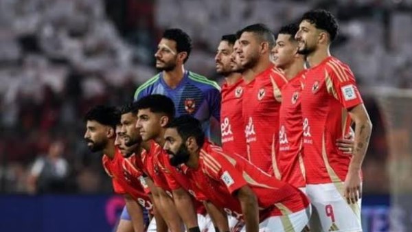 دكة الأهلي كانت خارج الخدمة أمام بيراميدز