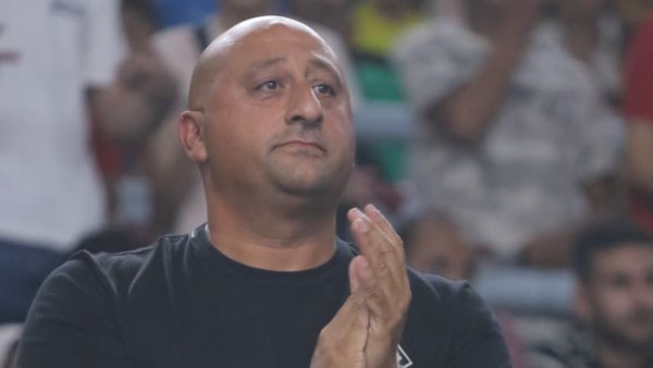 رئيس بعثة منتخب الشابات يتواصل مع السفارة المصرية بالجزائر استعدادا لاستقبالهم اليوم