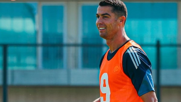 رونالدو يواصل تحطيم أرقام حمدالله ويكتب تاريخًا جديدًا مع النصر