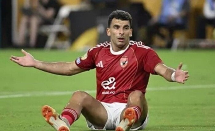 زيزو يمثل أمام اتحاد الكرة للتحقيق في شكواه ضد الزمالك