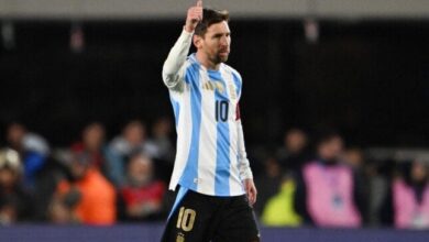 «سكالوني» يعلن غياب ميسي عن مواجهة الأرجنتين والإكوادور في تصفيات كأس العالم