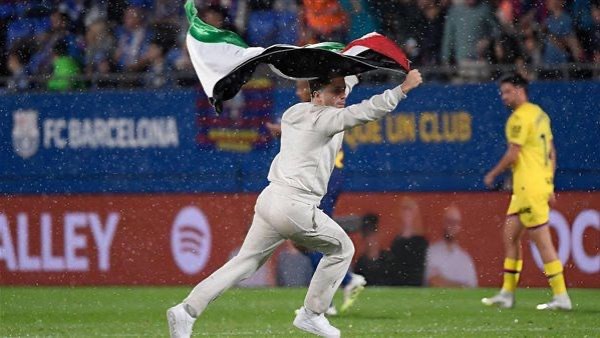 ظهور علم فلسطين.. برشلونة يكتسح خيتافي بثلاثية نظيفة في الدوري الإسباني