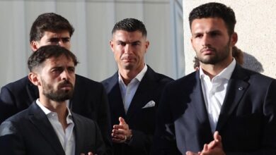 كاد يبكي.. كريستيانو رونالدو يشارك في حفل تأبين جوتا
