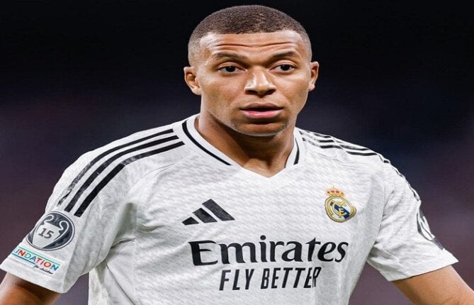 مبابي: رفضت عرض بايرن ميونخ.. والفوز بالألقاب هو ما أريده مع ريال مدريد