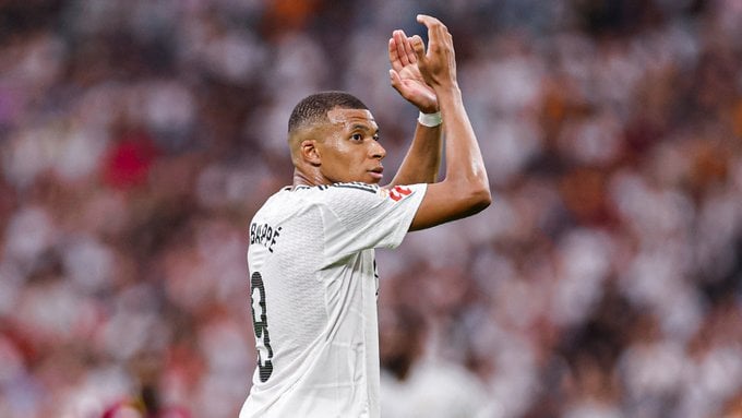 مبابي يحرز هدف ريال مدريد الأول أمام ريال سوسييداد في الليجا «فيديو»