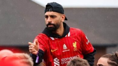 محمد صلاح يدافع عن ثنائي ليفربول الراحلين وينتقد التقليل من قيمتهما