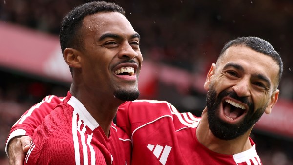 محمد صلاح يصنع هدف ليفربول الأول في شباك إيفرتون .."فيديو"