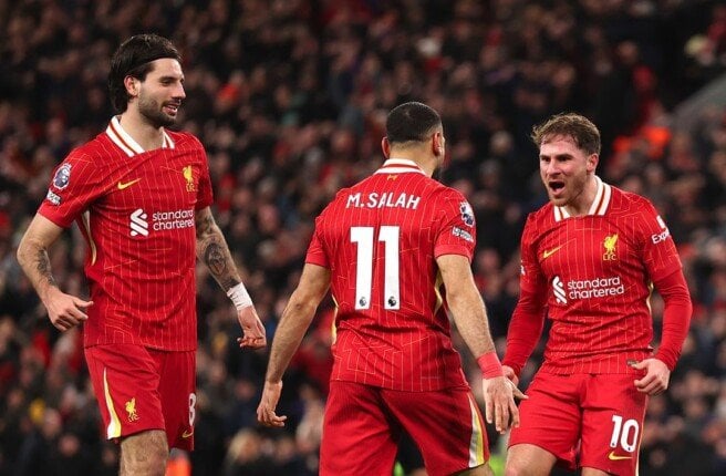 محمد صلاح يقود قائمة ليفربول في دوري أبطال أوروبا 2025-2026