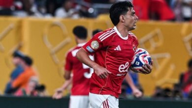 مستواه في الزمالك أفضل من الأهلي.. واللاعب لم يجد نفسه مع الأحمر حتى الآن