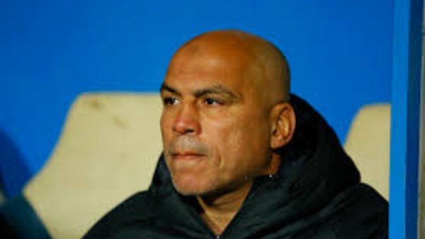 مطالبات داخل الأهلي برحيل محمد يوسف