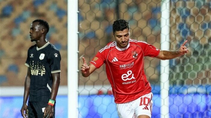 ميدو: محمد شريف مكسب كبير لـ الأهلي