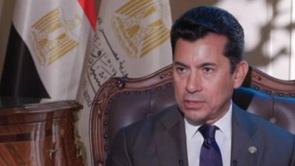 وزير الرياضة يتواصل مع أبو ريدة لاحتواء أية أزمات بين مسئولي المنتخبات
