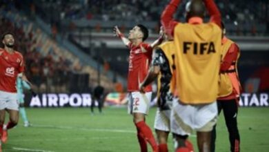 مفاجأة.. الأهلي يصطحب إمام عاشور إلى الإمارات للمشاركة بالسوبر