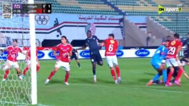 الشوط الأول.. بتروجيت يتقدم على الأهلي (1_0)