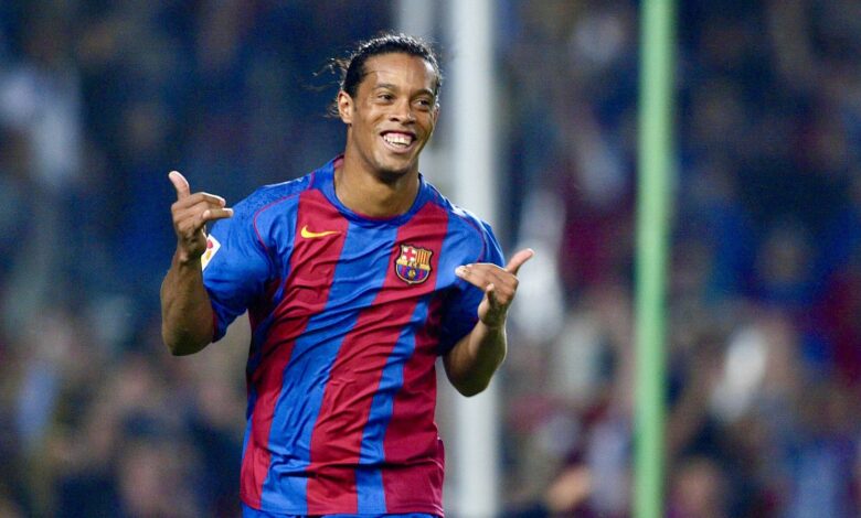 تحية خاصة إلى رونالدينيو: برشلونة يستعد للكشف عن القميص الرابع.