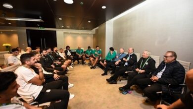 أبو ريدة يحفز لاعبي المنتخب الوطني المشارك في كأس العرب قبل انطلاق البطولة