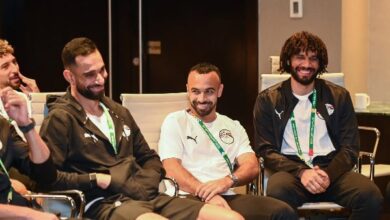 أبوريدة يحفز لاعبي المنتخب الوطني المشارك في كأس العرب